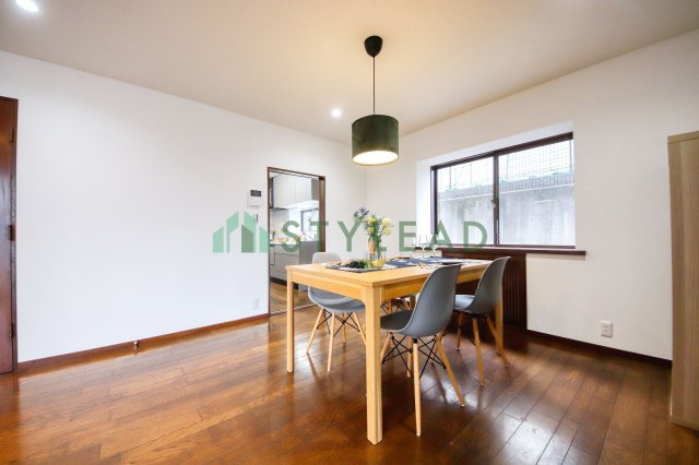 【居間・リビング】