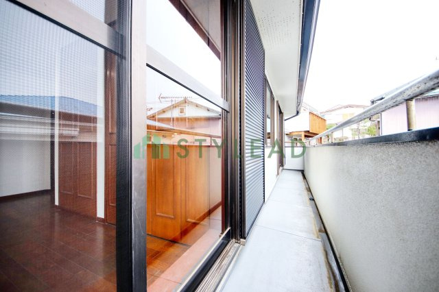 【バルコニー】