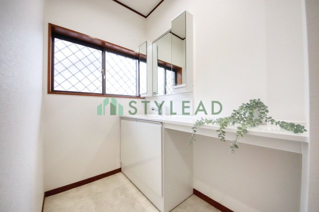 【独立洗面台】