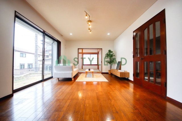 【居間・リビング】