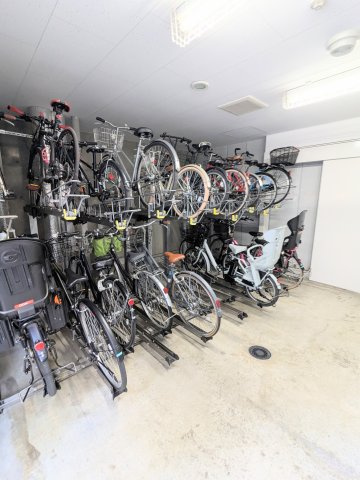 シティハウス新御徒町ステーションコートの駐輪場|～駐輪場 写真～