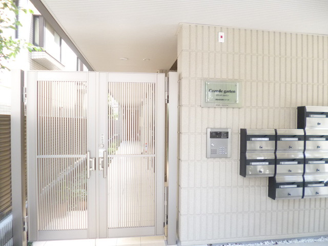 Ｇｒａｎｄｅ　ｇａｒｔｅｎのエントランス|★オートロック★