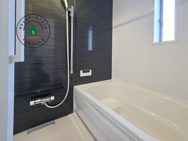 糟屋郡篠栗町田中3丁目第3-2棟（1号棟）の内観：施工例|浴室は一日の疲れを癒す場所だから、家族みんながゆったりできる快適設計。追い炊き機能付きオートバス。安定した温度で、いつでも快適に入浴できます。