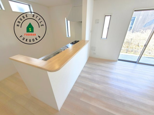 福岡市南区野多目6丁目第5-1棟（1号棟）の内観：施工例|ダイニングとリビングのメリハリが付けやすい空間設計になっています。