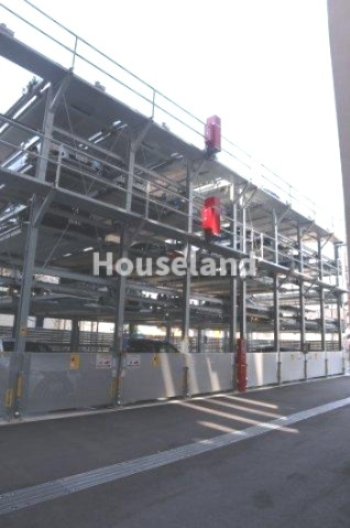 エステムコート和歌山Cityステーションフロントの駐車場