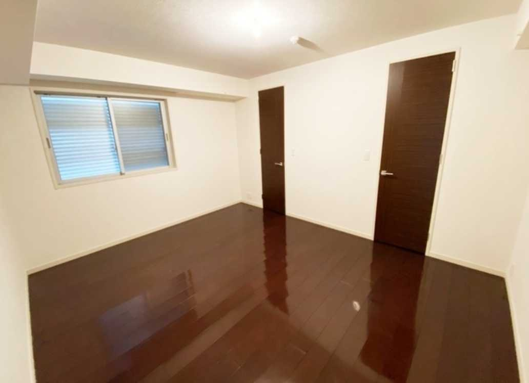 KWレジデンス桜新町　ペット相談　床暖房　礼金0の居間・リビング