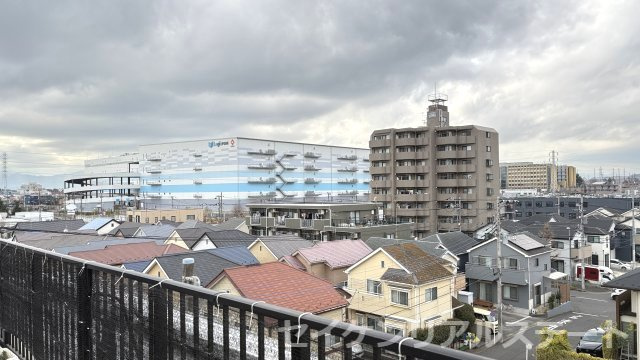 ライオンズマンション古淵第２　５階部分のエントランス