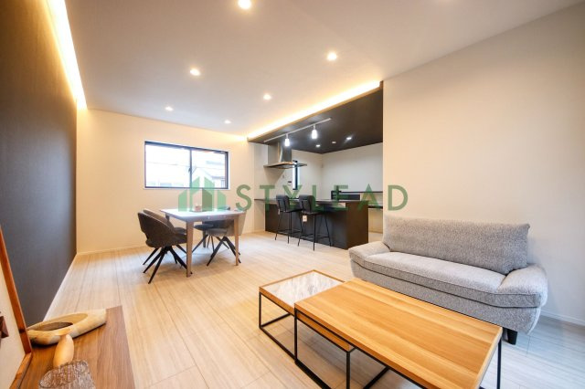 【居間・リビング】