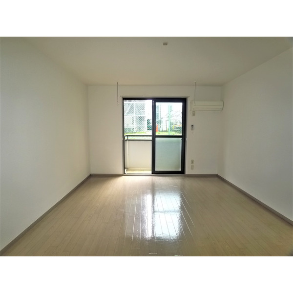 リヴェール検見川の居間・リビング