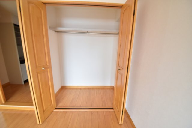 est brick kokusai dai maeの収納