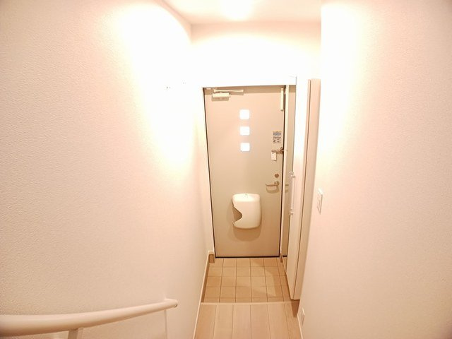 アルカンシエル・ベルⅡの玄関|毎日通る玄関はこちらです