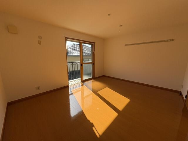 町田市真光寺２丁目のテラスの洋室