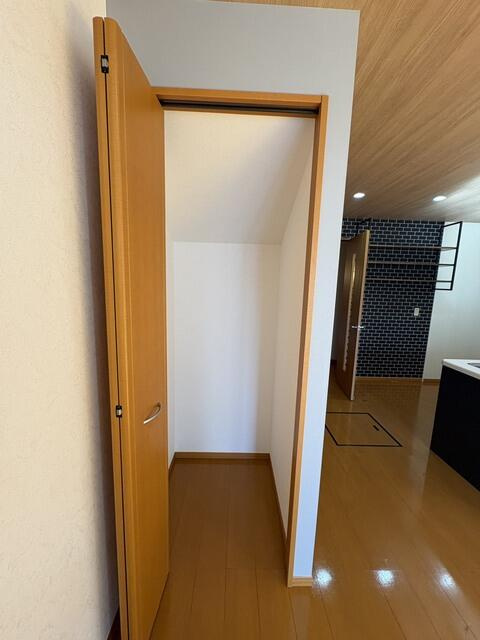 町田市真光寺２丁目のテラスの収納