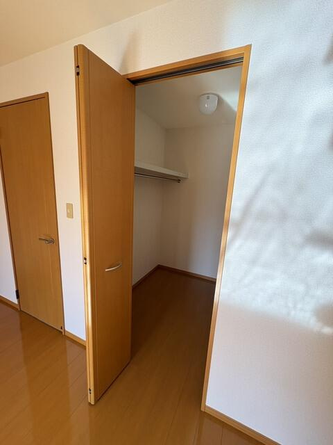 町田市真光寺２丁目のテラスの収納