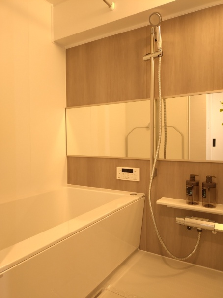 オリーブハイツ西宮の浴室
