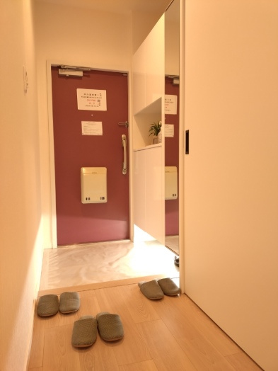 オリーブハイツ西宮の玄関