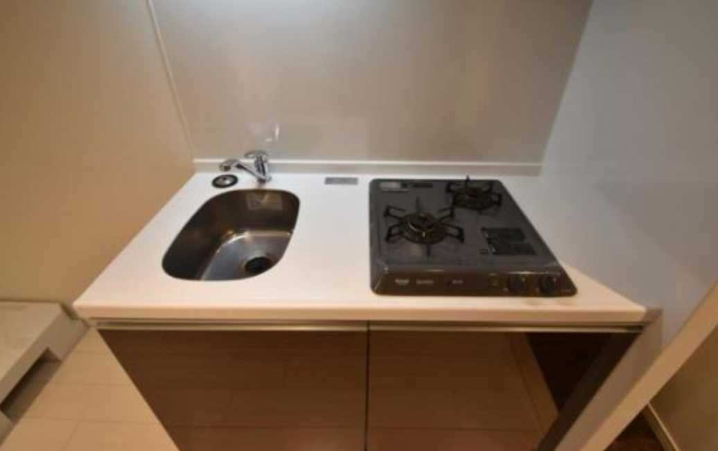 ウェルスクエアイズム三軒茶屋SOUTH　敷金0　ネット無料　オートロックのキッチン