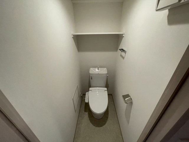 Alivis Shimo-Shinjo SoL TERRACEのトイレ