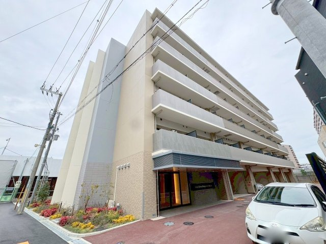 Alivis Shimo-Shinjo SoL TERRACE