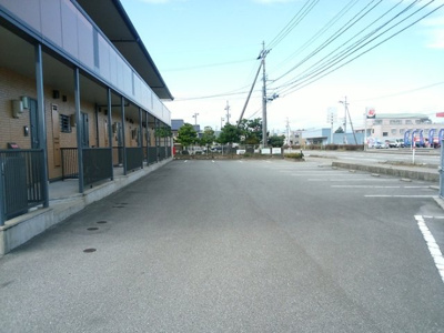 【駐車場】 | ハピネスⅢ