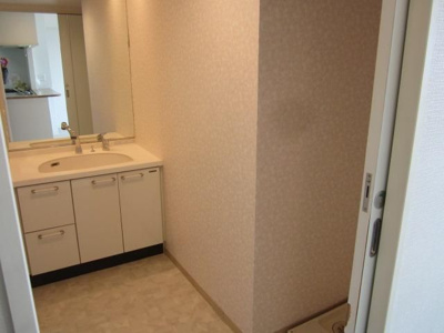 【独立洗面台】 | サンクレイドル古河 | 使いやすい独立洗面台です