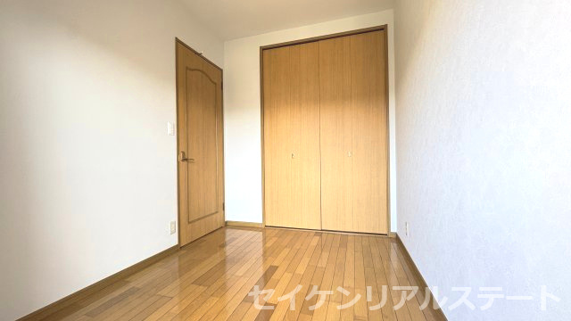 コンセリオ古淵の洋室|明るい洋室です