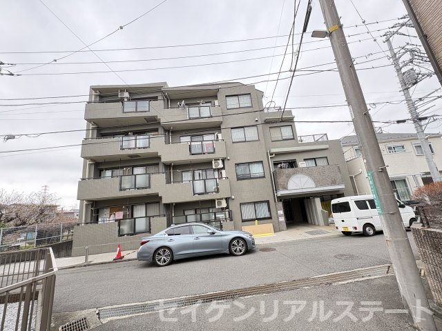 コンセリオ古淵の外観