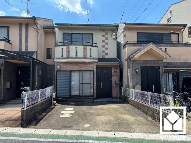 宇治市神明石塚の駐車場