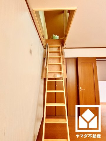 宇治市神明石塚の内装