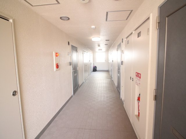 ハピネス11のロビー