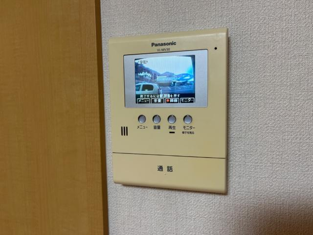 グランチェスタⅡの内装|カメラ付インターホン