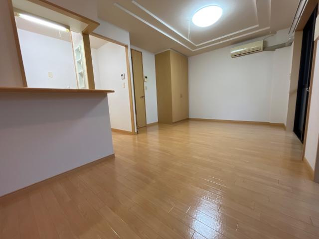 グランチェスタⅡの居間・リビング|リビング