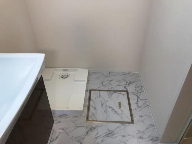 ブルーマリンＫの洗面所|室内洗濯機置き場