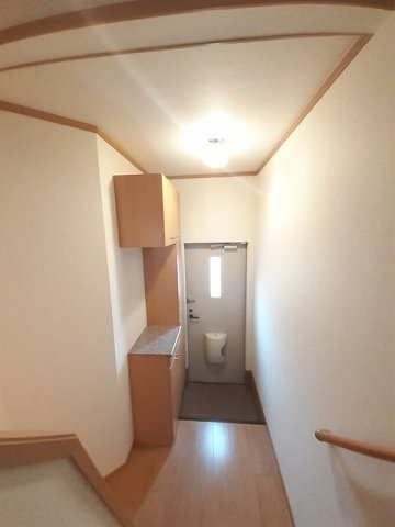 カーサグリーンⅠの玄関|落ち着いた玄関です