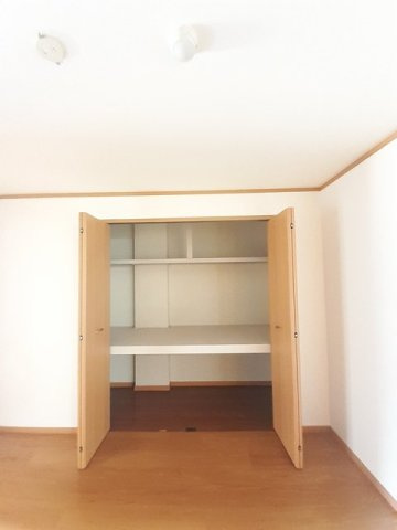 カーサグリーンⅡの収納|ちょっとした収納スペースも充実しています