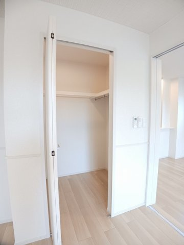 ザ・ビレッジグリーン木ノ本Ⅲの収納|収納豊富です