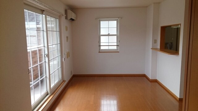 サンフローラⅢの居間・リビング|リビングです