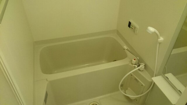 サンフローラⅢの浴室|きれいなお風呂です