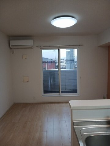 セレーノⅠの居間・リビング|使いやすい居間です