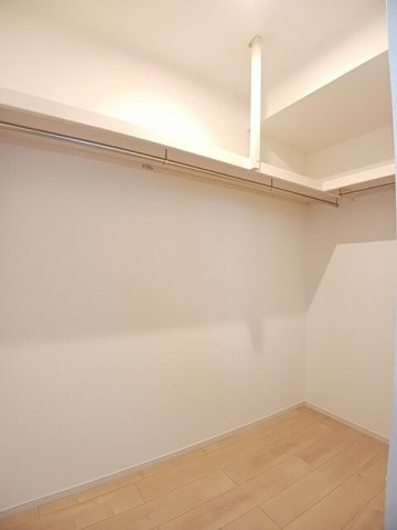 ボヌール岩橋　Ⅰの収納|大きなスペースがあり、収納には困りません