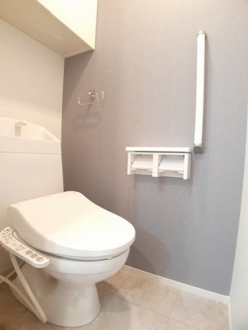 リヴェール西庄Ⅰのトイレ|シンプルで使いやすいトイレです