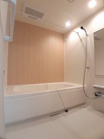 リヴェール西庄Ⅰの浴室|お風呂で日々の疲れを落としましょう