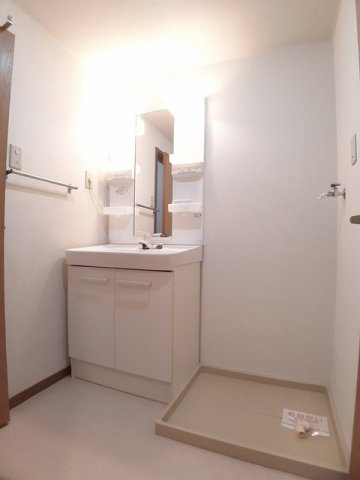 ロマネコンティⅢの洗面所|使いやすい洗面所です