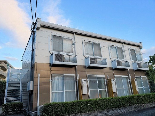 レオパレスリバートップ