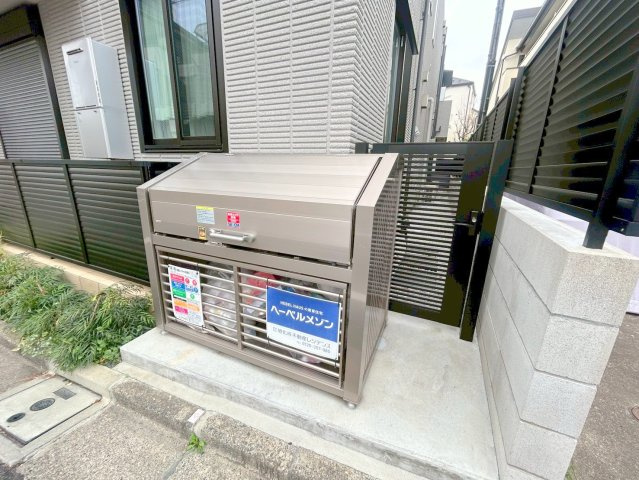 ヴィラサギノミヤのその他共用部分|★敷地内ゴミストッカー★
