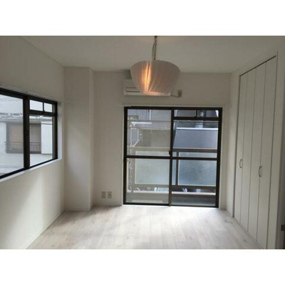 【居間・リビング】 | STYビル