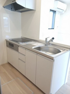 【キッチン】 | サンヒルズＡ | お料理しやすいキッチンです