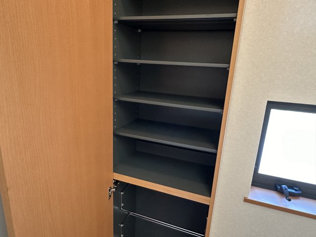 サンハイツ山林の玄関