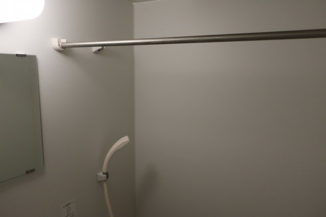 バーミープレイス方南町Ⅲの設備|雨の日でも安心の浴室乾燥機付き☆(同一仕様写真)