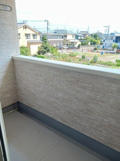 【バルコニー】 | ネオグレイス | バルコニーです